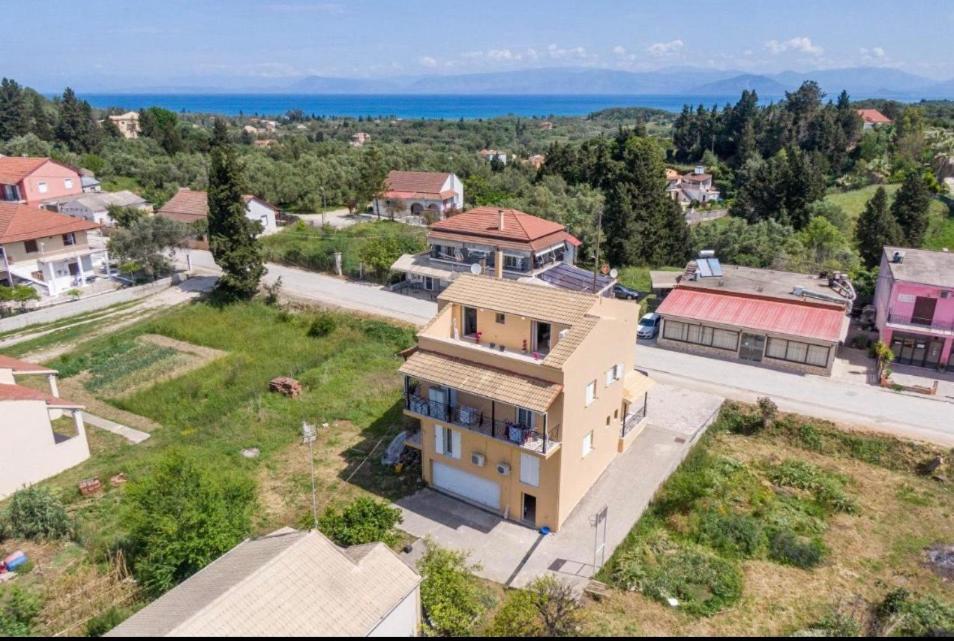 La Soffitta Di Bampina Apartment Perivólion Exterior photo